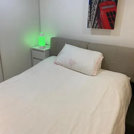 - Carré De Soie En Velin Vaulx-en-Velin